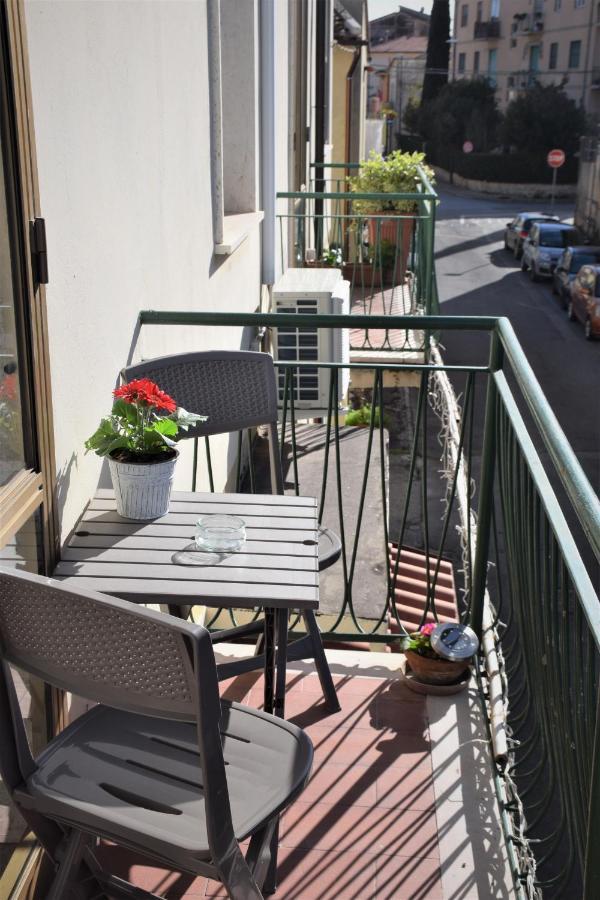 La Lanterna Di Franca E Cassio Apartment Pisa Exterior photo